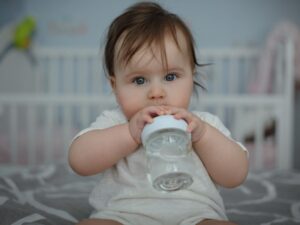 Ile dziecko powinno pić wody?